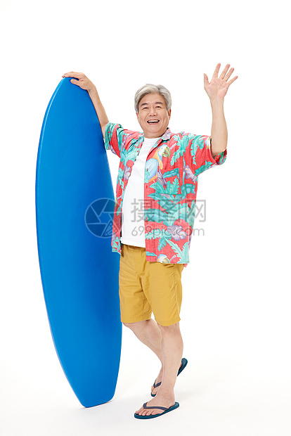休闲冲浪度假的老年人图片