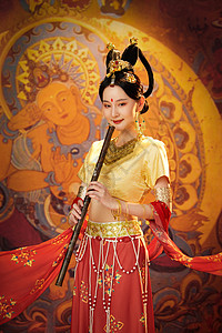 中国风敦煌美女手吹竹笛图片