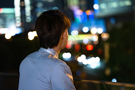 室外阳台职场商务男性夜晚背影背景