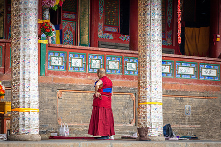 西宁地标塔尔寺佛教内部背景图片