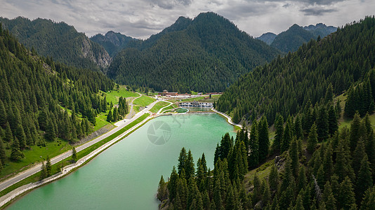 航拍5A新疆乌鲁木齐天山大峡谷景区天山坝休闲景观区图片素材