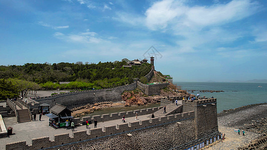 航拍5A景区山东蓬莱阁景区城墙古炮台图片