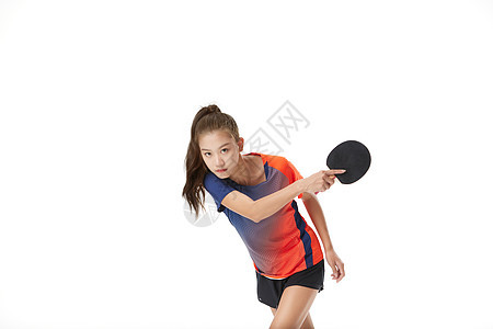 打乒乓球的运动女性图片