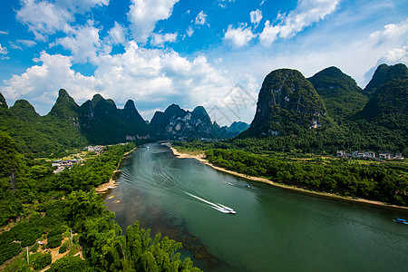 阳朔九马画山蓝天白云高清图片