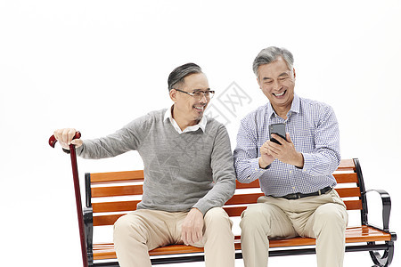 老年人使用智能手机图片