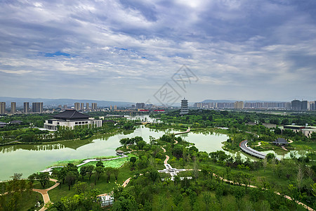 航拍视角下的西安香湖湾长安塔风景图片