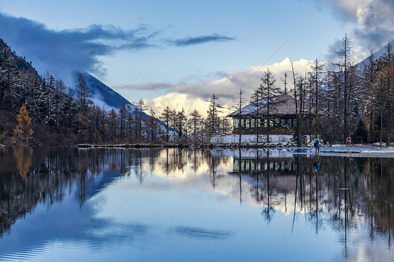 四川阿坝州毕棚沟日落风景图片