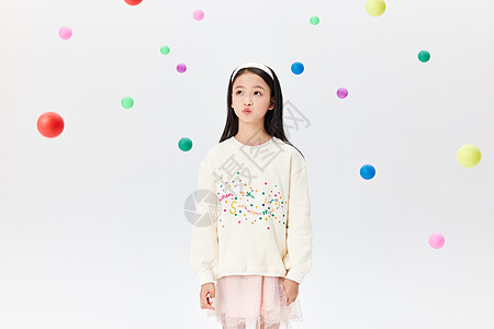 多彩缤纷童年可爱小女孩图片