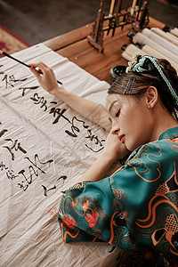 纺织美女书房睡着的国潮年轻女性背景