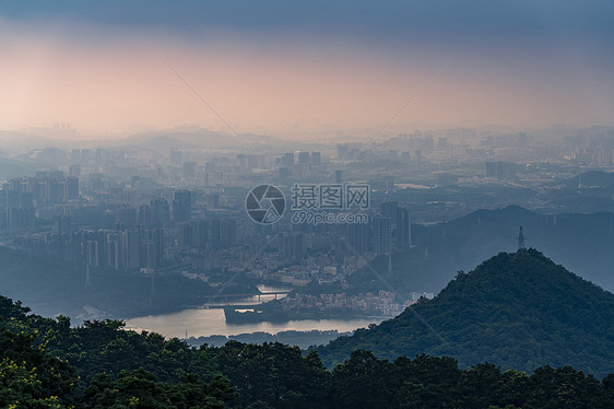 梧桐山远景深圳城市建筑图片