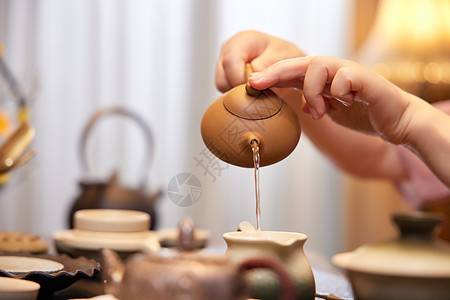 康乃馨茶老年人在家泡茶饮茶手部特写背景