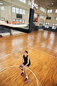 斗牛篮球篮球选手起跳扣篮背景