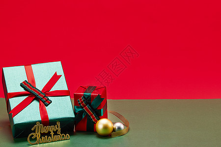 圣诞首页圣诞节礼物盒和圣诞装饰背景