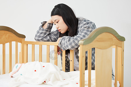 女性生育年轻妈妈产后抑郁背景