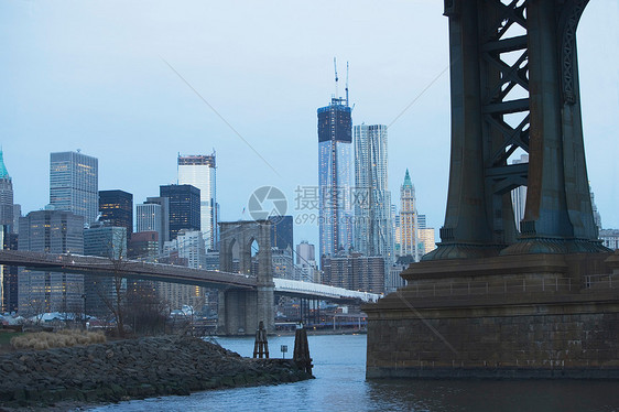 纽约市的摩天大楼和桥梁图片