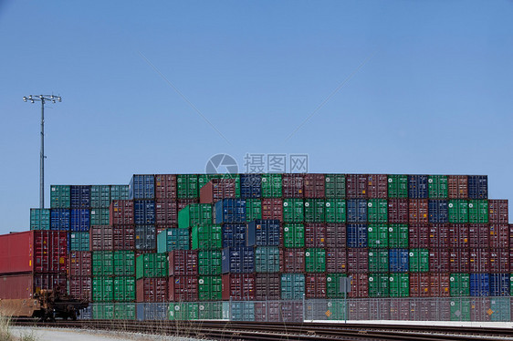 美国加利福尼亚州洛杉矶港货物集装箱图片