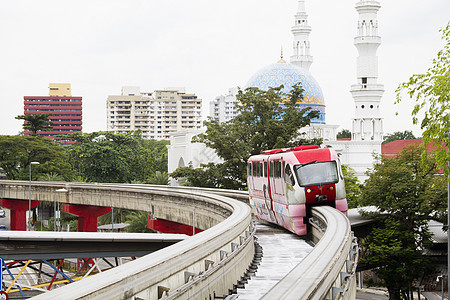 马来西亚吉隆坡的单轨列车图片