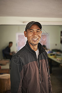 缝纫厂工人肖像图片