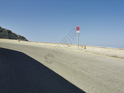 西班牙马杰卡海岸边的公路图片