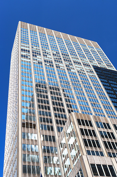 美国纽约曼哈顿金融区办公楼低角度视图图片