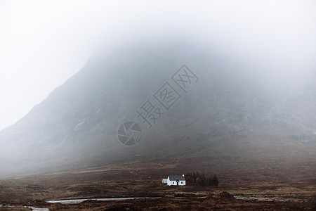 苏格兰高地格伦科的偏远小屋图片