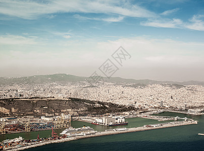 西班牙巴塞罗那海岸和港口图片
