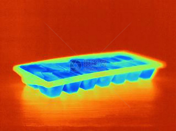 冰块托盘的热图像图片