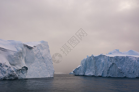 格陵兰日光冰山图片