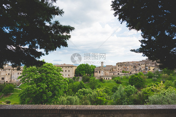 意大利锡耶纳州埃尔萨市的景观点图片