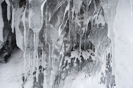 瑞典阿比斯科公园托恩特拉斯克湖冰层形成图片