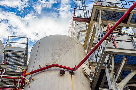 储油罐和生物燃料厂工业管道图片
