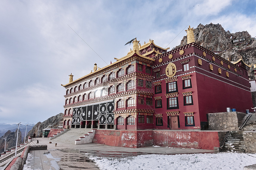 西藏丹川津珠寺图片
