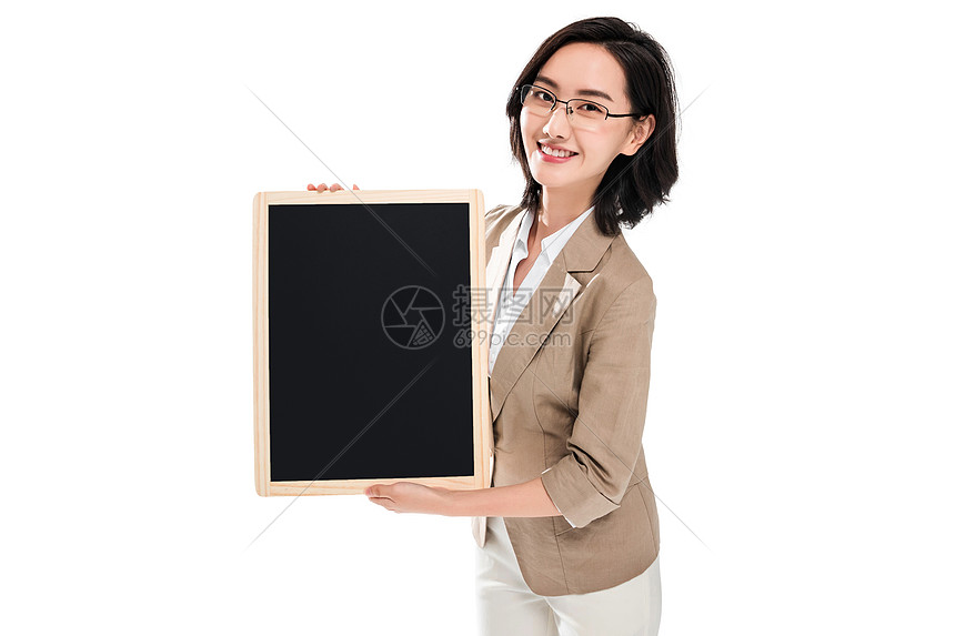 教育青年女教师拿着黑板图片