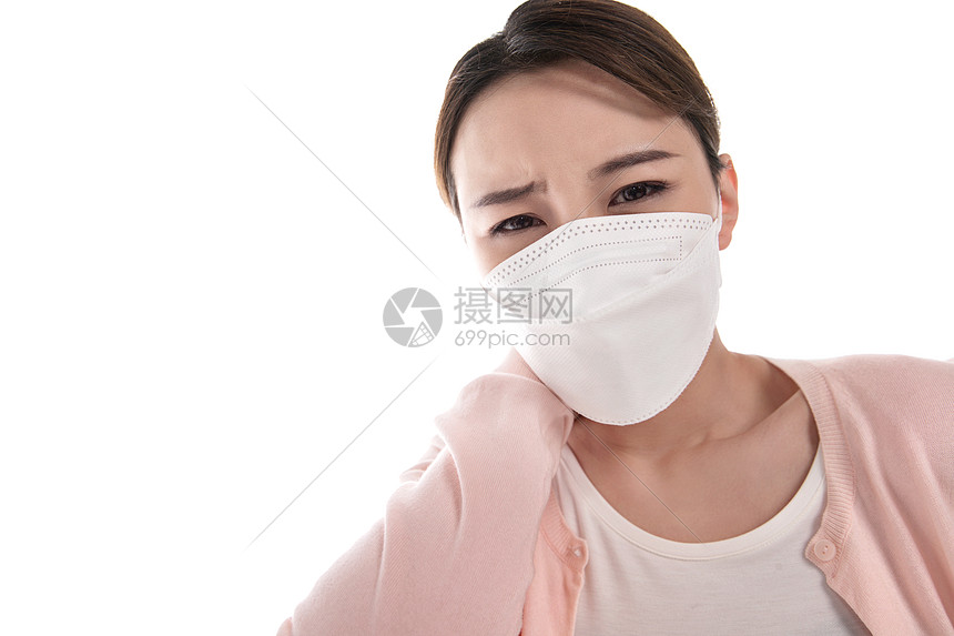 颈椎生病的青年女人戴口罩图片