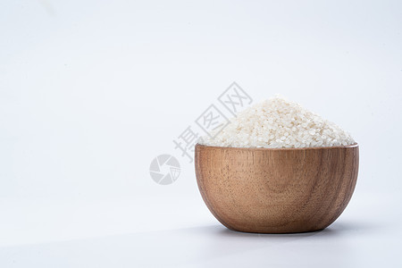 白背景下的一碗米图片