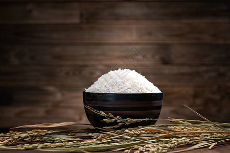 美味陶瓦器水平构图一碗米饭和水稻图片