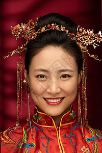 美丽的中式新娘妆面特写图片
