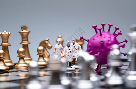 国际象棋棋盘上的医护人员和图片