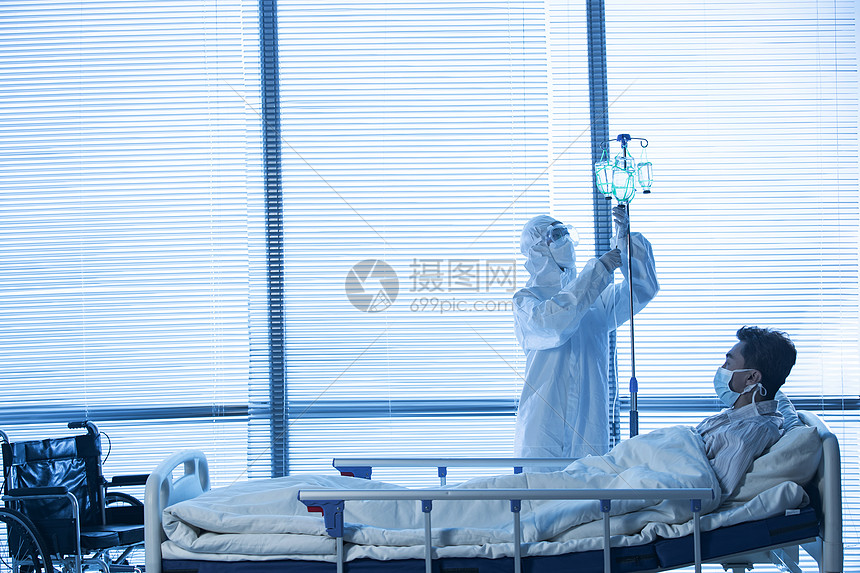 医生和患者在病房里高清图片下载-正版图片501903605-摄图网