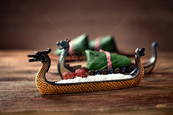 端午节粽子和龙舟图片