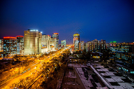 城市夜晚道路北京的城市街道和高楼背景