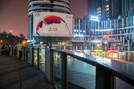 北京三里屯街道景象图片