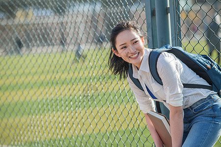 女人书快乐青年女大学生图片