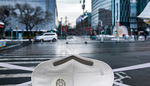 预防新型冠状城市背景下的N95口罩图片