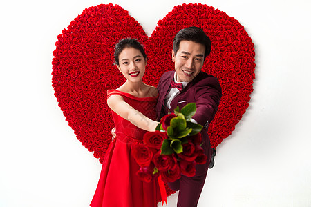 色彩鲜艳亚洲人两个人浪漫情侣图片