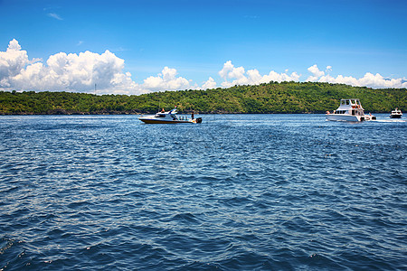 游艇码头巴厘岛海上的游艇背景