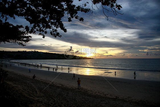 当地著名景点水海滩巴厘岛海景图片