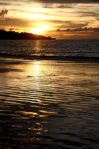 夕阳太阳海滩巴厘岛海景图片