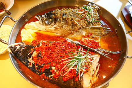 面条鱼文化美味美食剁椒鱼头背景