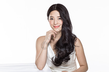 20多岁亚洲人有着漂亮头发的美女图片